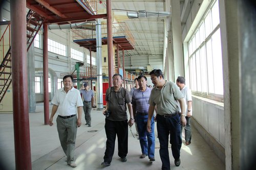 國(guó)家棉花協(xié)會(huì)副會(huì)長(zhǎng)史建偉等領(lǐng)導(dǎo)來公司調(diào)研金塔、瓜州、敦煌棉花市場(chǎng)