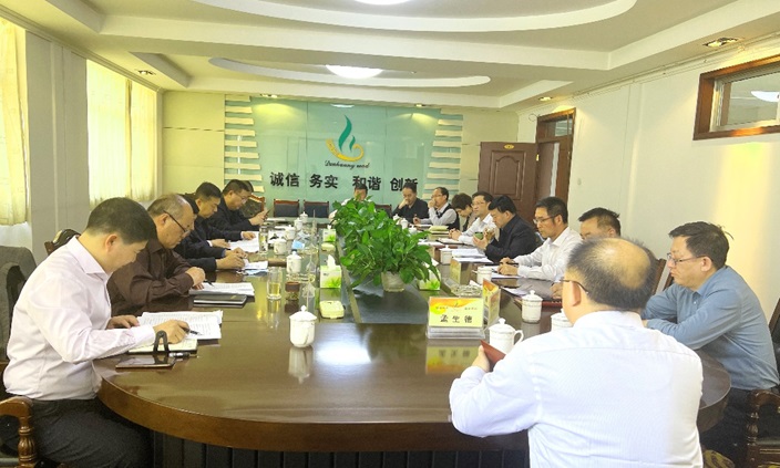 市委常委、副市長張秀林到敦煌種業(yè)調(diào)研